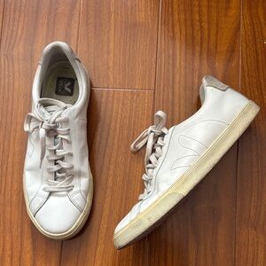 Veja Esplar Leather White Classic Sneakers